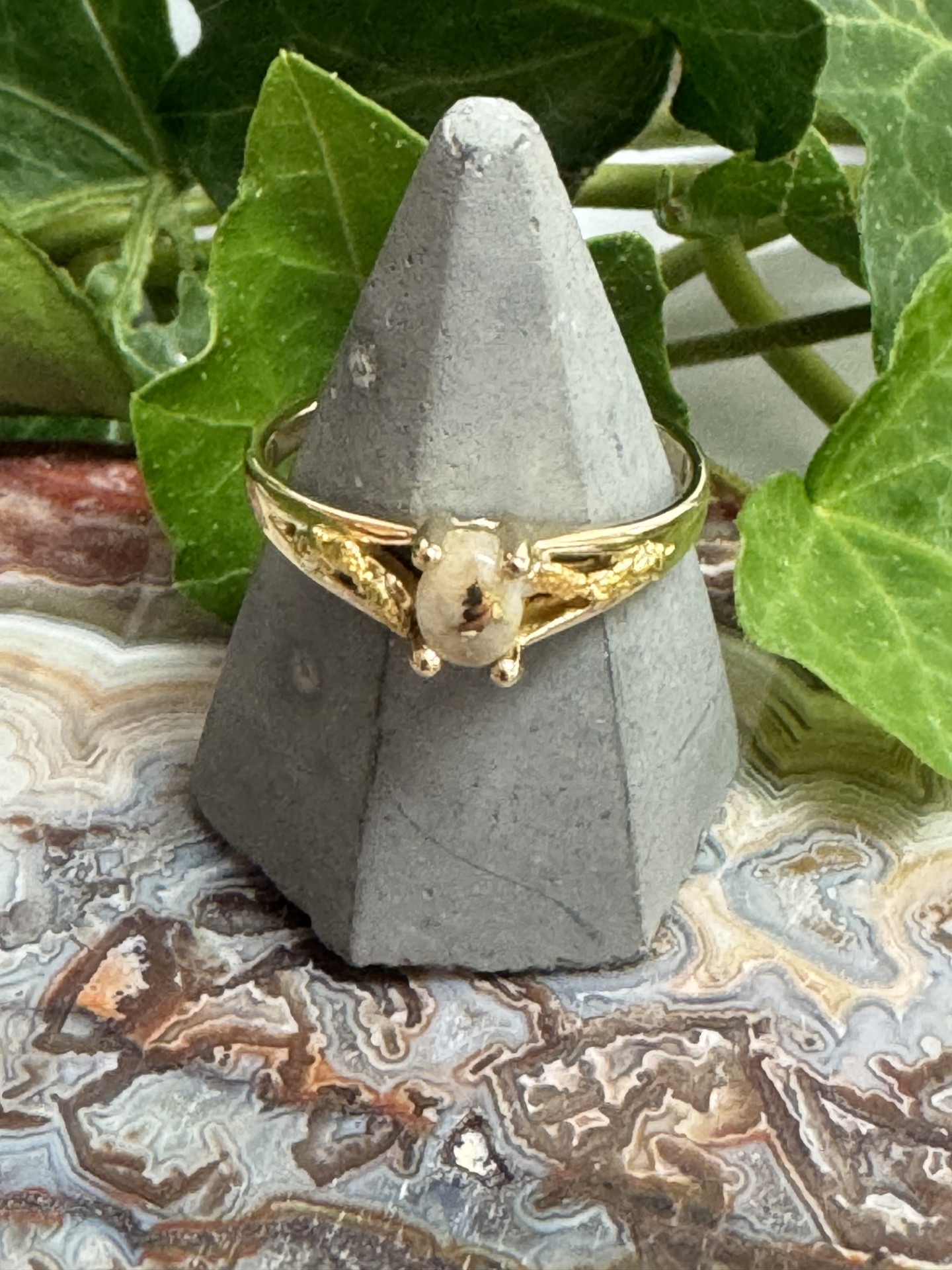 Gold in Quartz Ring with Natural Gold Ring RL1024Q