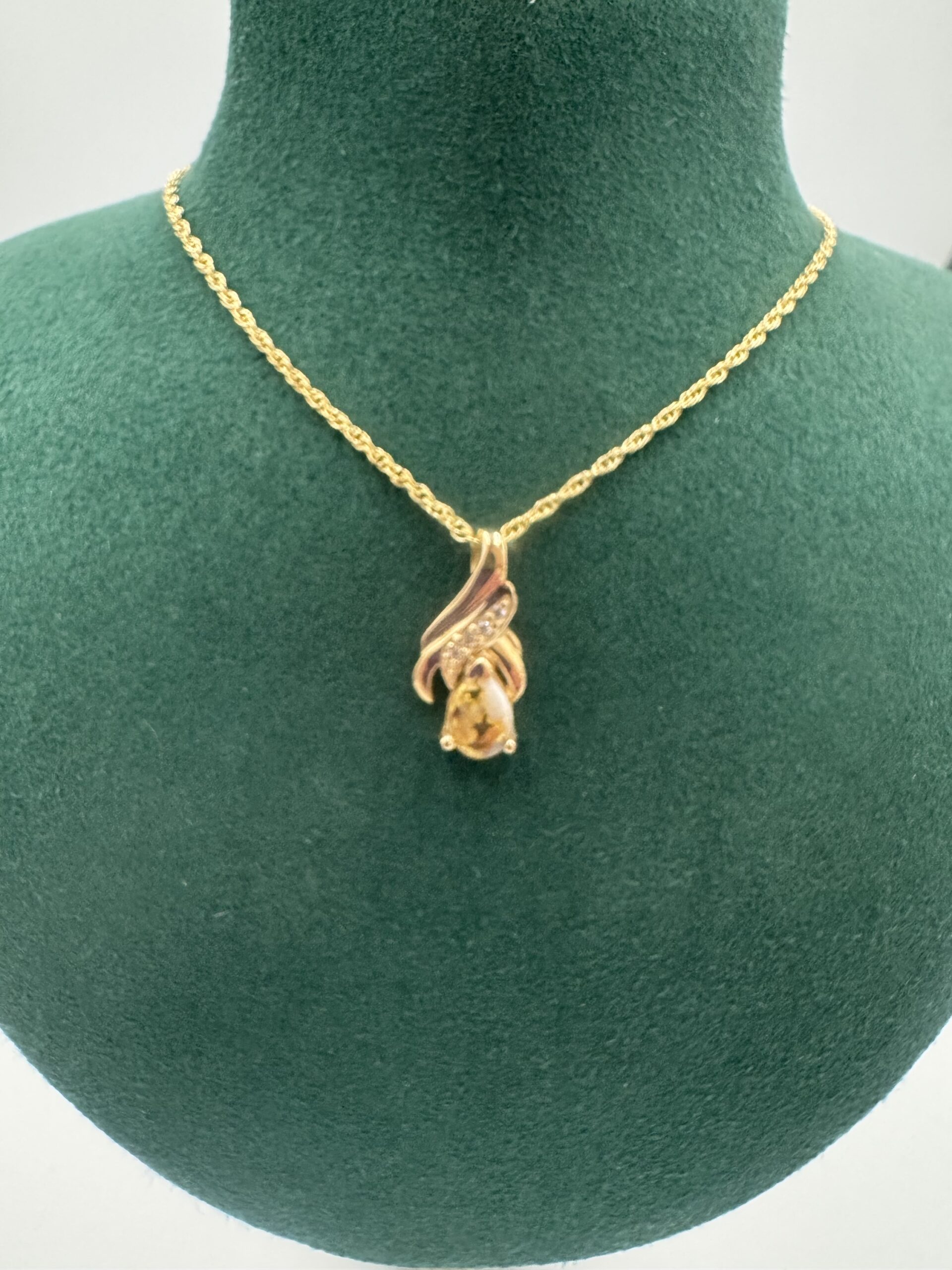 Gold in Quartz Bezel set Pendant PN792SDQ - Image 2
