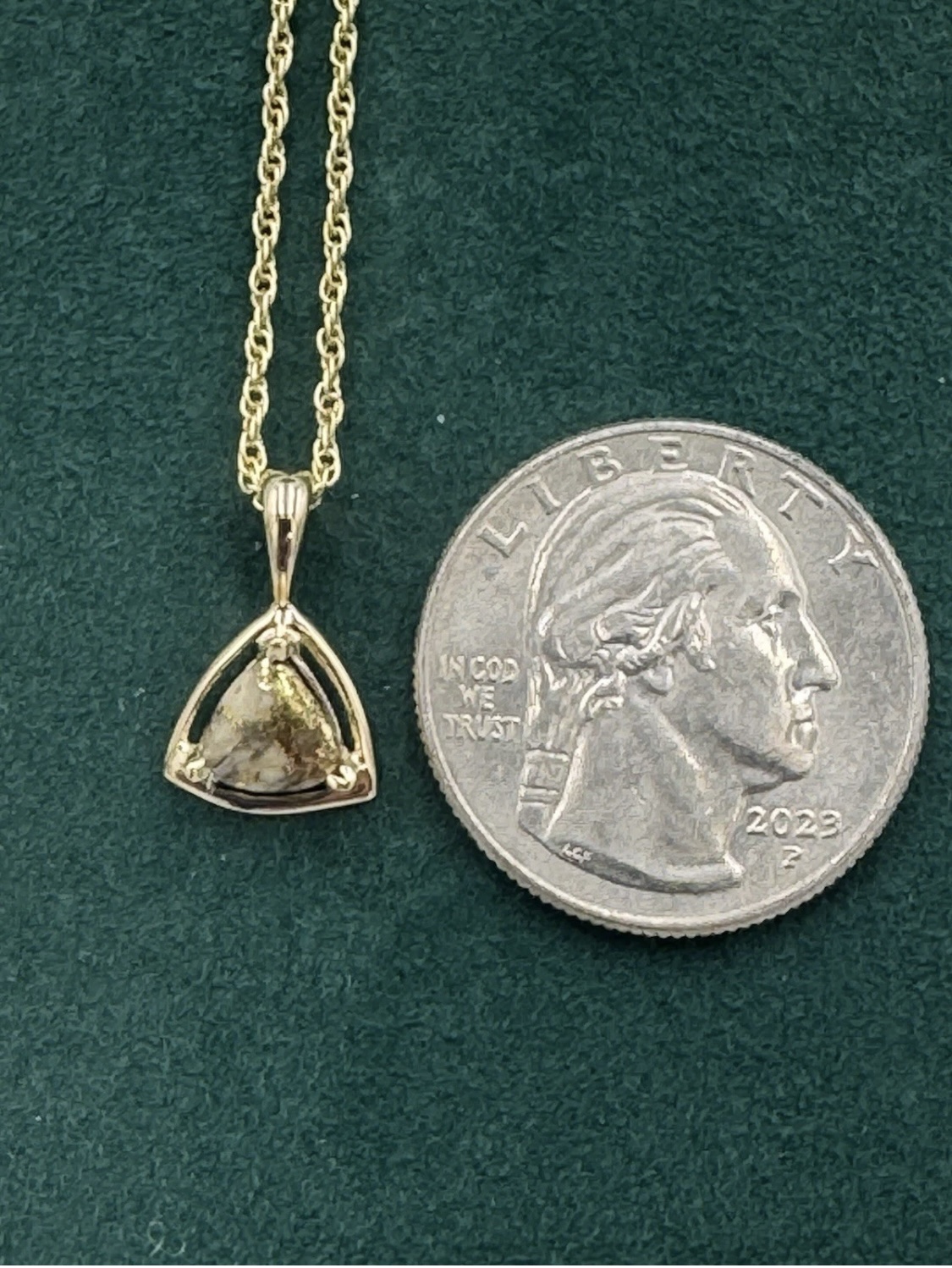 Gold in Quartz Bezel set Pendant PN441QX1 - Image 4